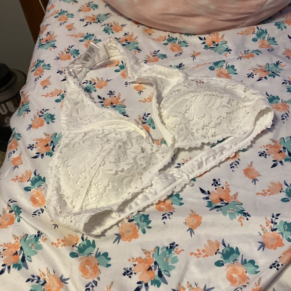 Bra - Picture 3 of 3